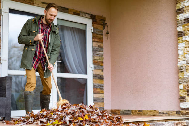 Best Junk Hauling Services  in Roseburg, OR