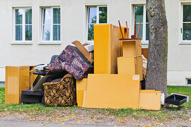 Best Yard Cleanup Services  in Roseburg, OR
